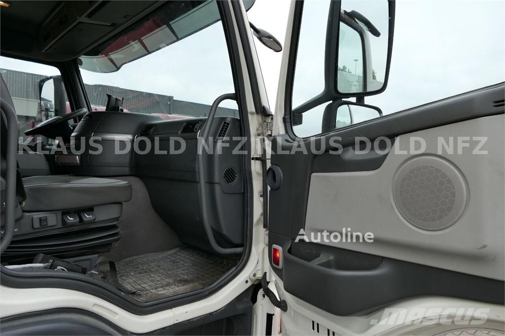 Volvo FM 12.380 6×2 Curtainsider Truck with Lift / Steer Camión con caja abierta
