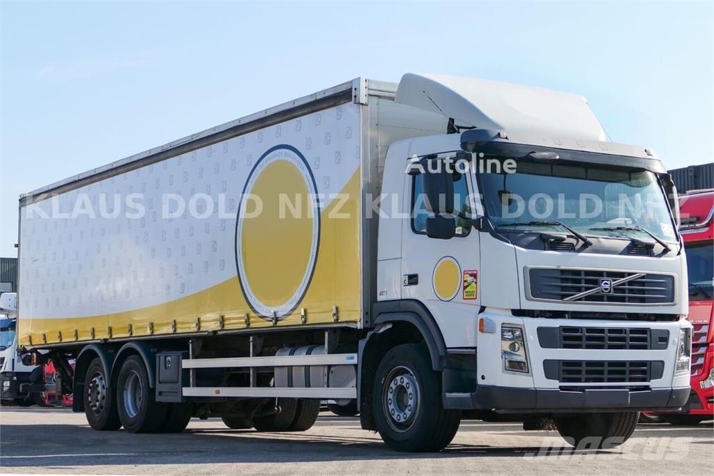 Volvo FM 12.380 6x2 / Curtainsider Truck / Lift & Steeri Camión con caja abierta