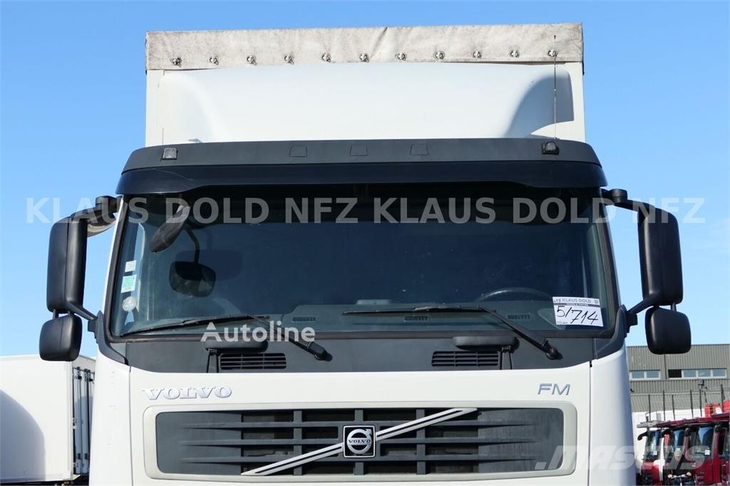 Volvo FM 300 Curtainsider Truck / Edscha Roof / Tail Lif Camión con caja abierta