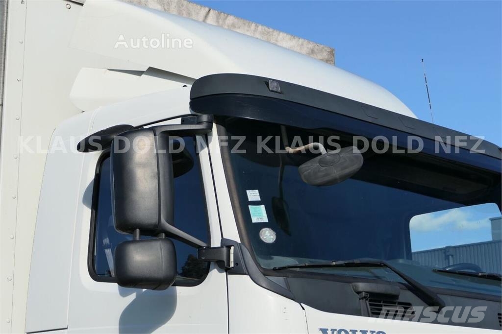 Volvo FM 300 Curtainsider Truck / Edscha Roof / Tail Lif Camión con caja abierta