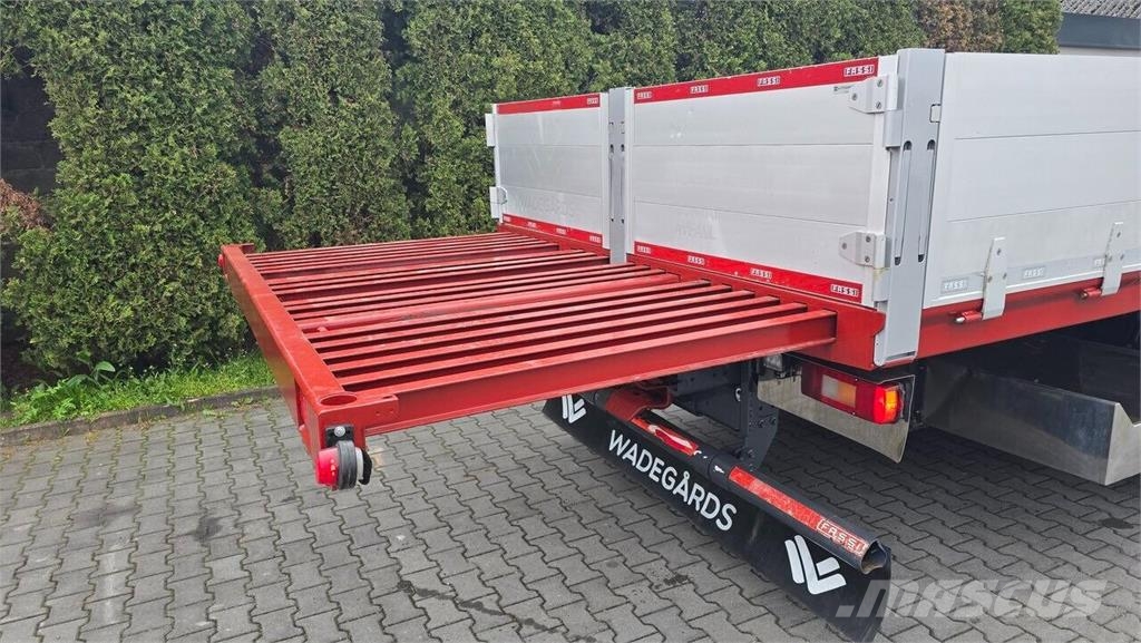 Volvo FM 380 6x2 Flatbed Truck / Fassi F185 Crane Lava-kuorma-autot