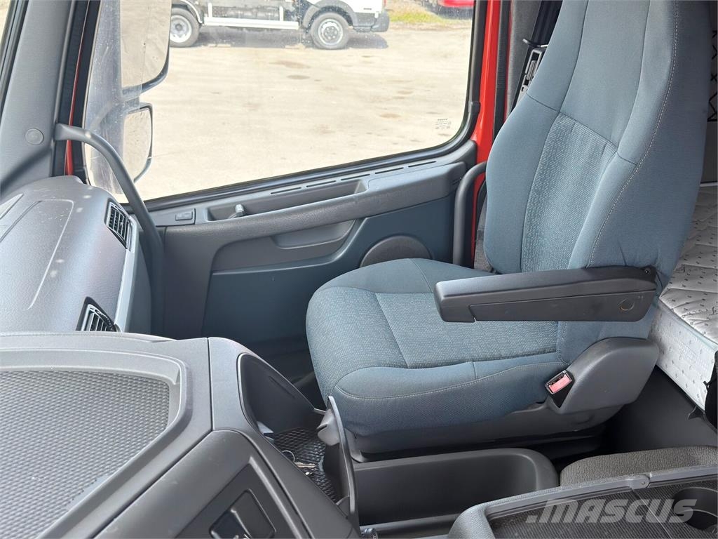Volvo FM 410 レッカー車