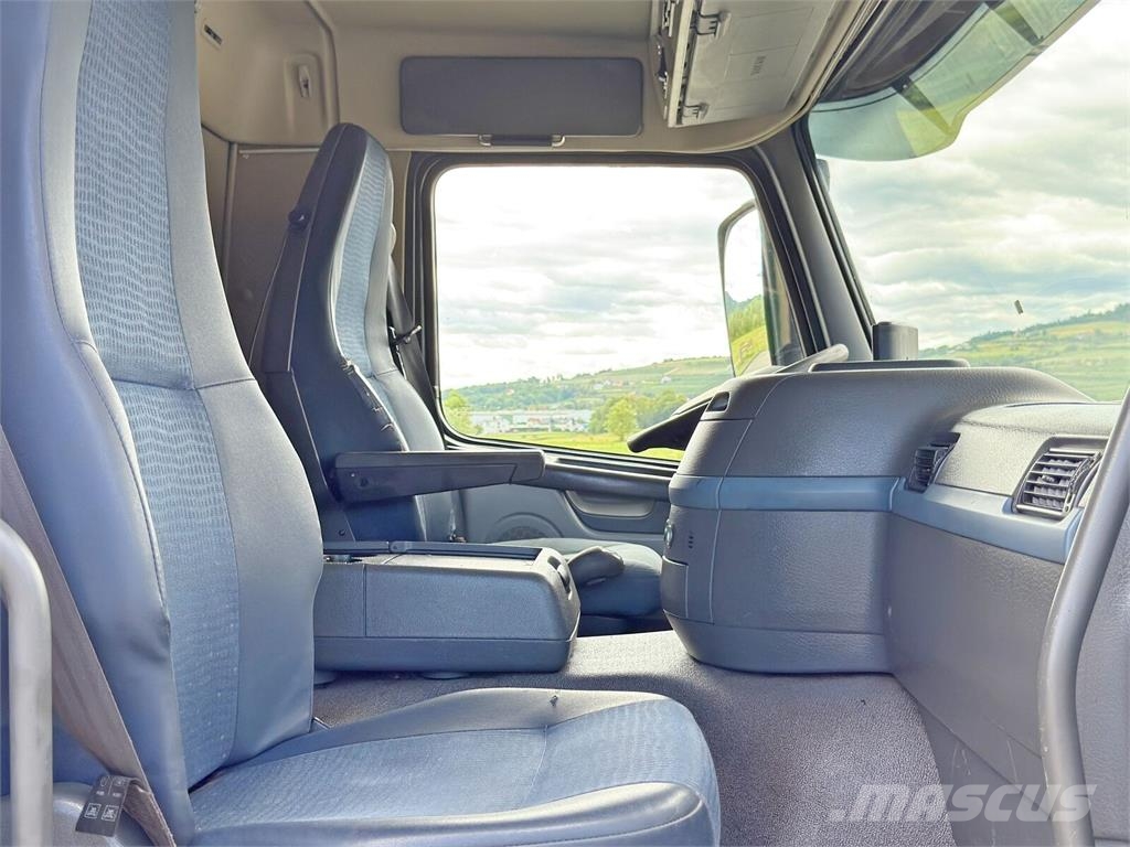 Volvo FM 440 Camiones de cama baja