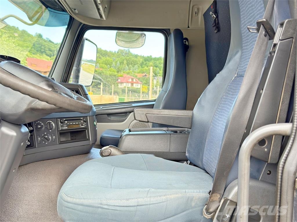 Volvo FM 440 Camiones de cama baja