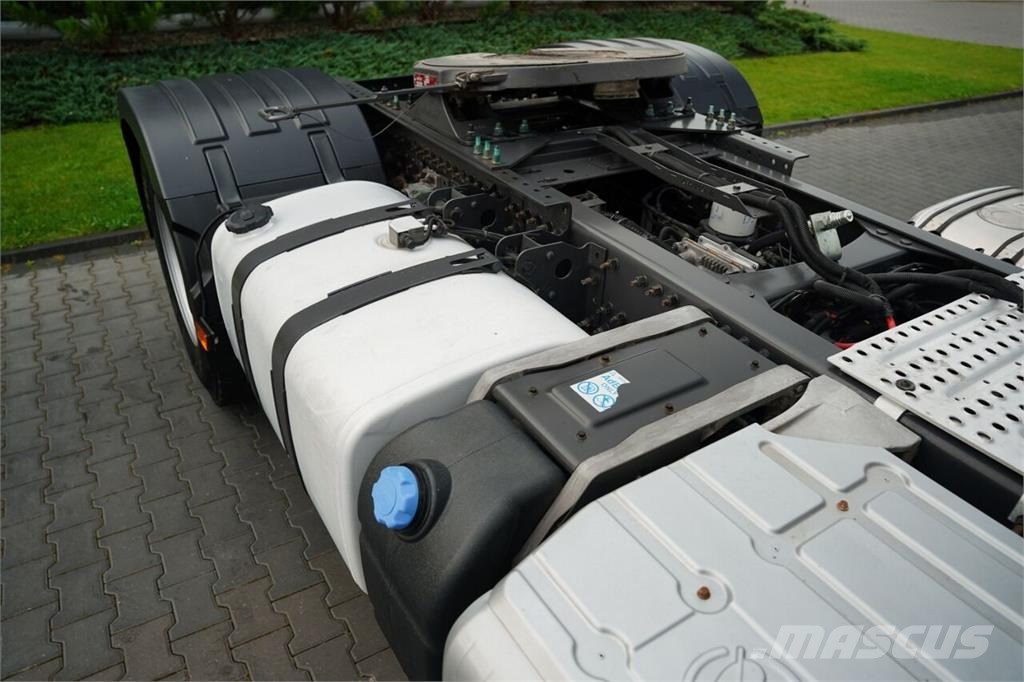 Volvo FM 460 وحدات الجر