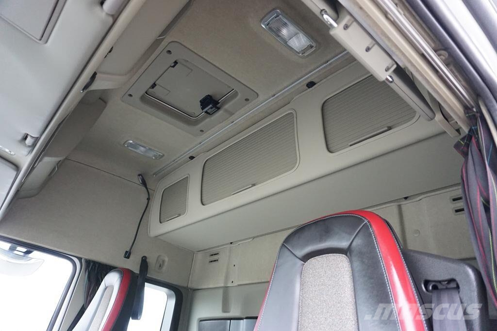 Volvo FM / 460 / E 6 / IZOTERMA + WINDA / 22 PALETY / DŁ Isotermos y frigoríficos