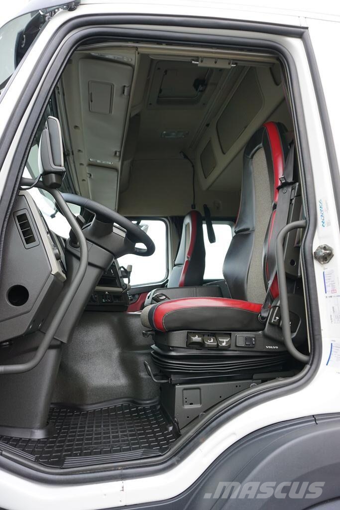 Volvo FM / 460 / E 6 / IZOTERMA + WINDA / 22 PALETY / DŁ Isotermos y frigoríficos