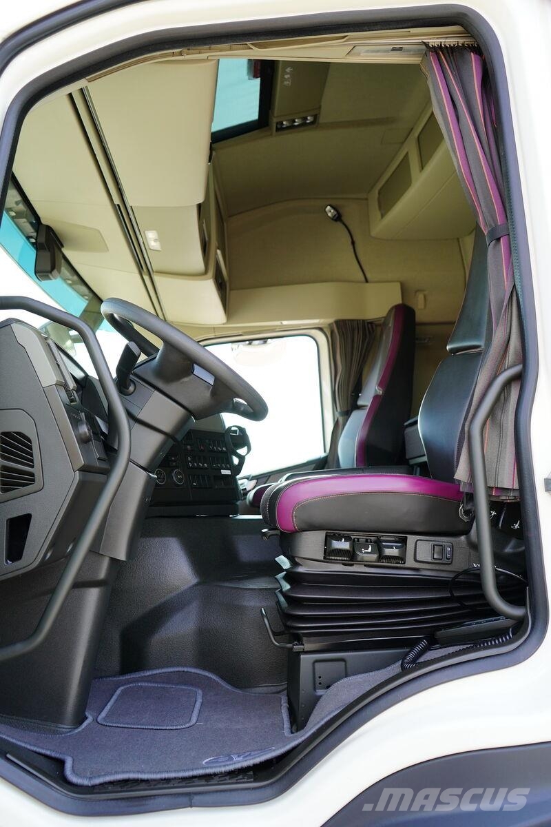 Volvo FM / 460 / E 6 / ACC / PEŁNY ADR / LEKKI / 6640 KG Autotractoare