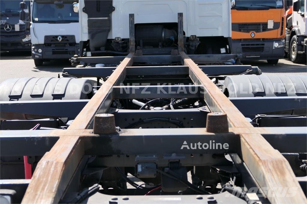 Volvo FM 460 Globetrotter BDF Container Truck, Twin XL F Chasis y suspención