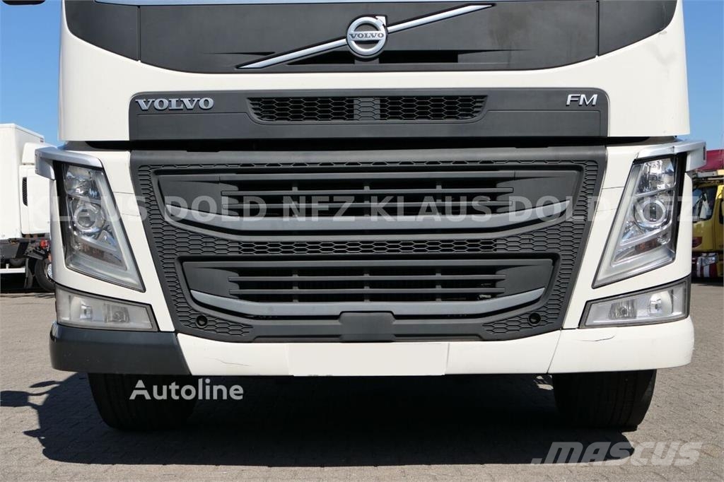 Volvo FM 460 Globetrotter BDF Container Truck, Twin XL F Chasis y suspención