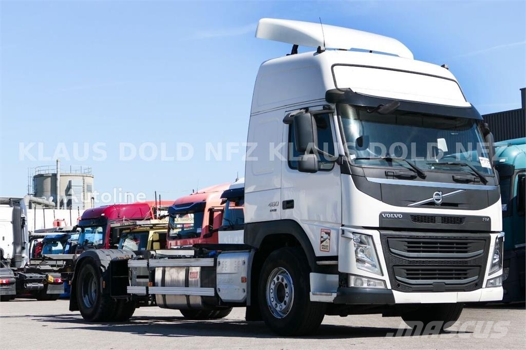 Volvo FM 460 Globetrotter BDF Container Truck, Twin XL F Chasis y suspención