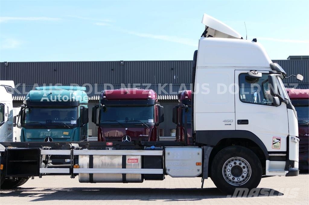 Volvo FM 460 Globetrotter BDF Container Truck, Twin XL F Chasis y suspención