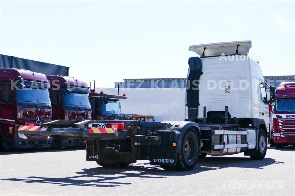 Volvo FM 460 Globetrotter BDF Container Truck, Twin XL F Chasis y suspención