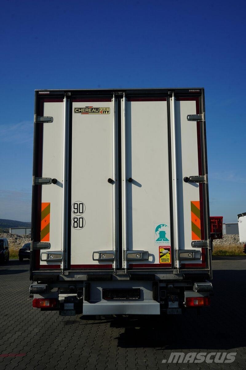 Volvo FM 500 / CHŁODNIA / 6X2 / CHERAU / 8,5 M / CARRIER Camion frigorifique