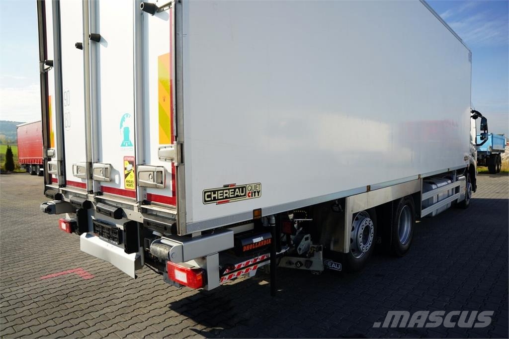 Volvo FM 500 / CHŁODNIA / 6X2 / CHERAU / 8,5 M / CARRIER Camion frigorifique