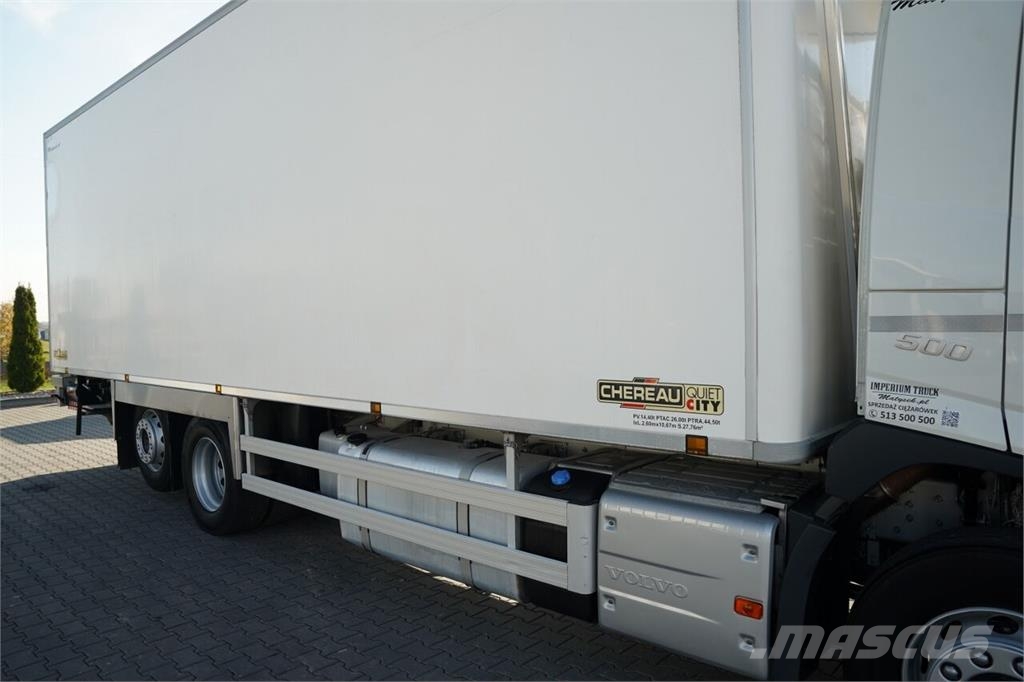 Volvo FM 500 / CHŁODNIA / 6X2 / CHERAU / 8,5 M / CARRIER Camion frigorifique