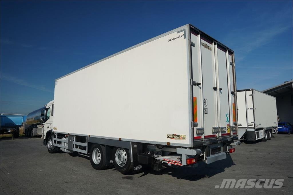 Volvo FM 500 / CHŁODNIA / 6X2 / CHERAU / 8,5 M / CARRIER Camion frigorifique
