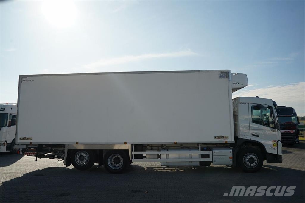 Volvo FM 500 / CHŁODNIA / 6X2 / CHERAU / 8,5 M / CARRIER Camion frigorifique