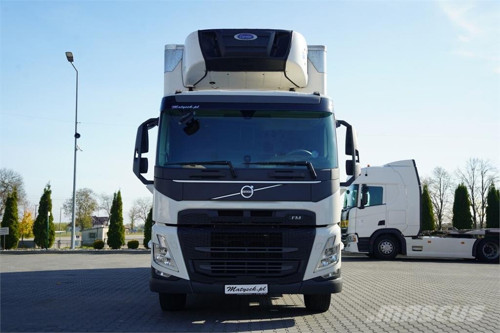 Volvo FM 500 / CHŁODNIA / 6X2 / CHERAU / 8,5 M / CARRIER Camion frigorifique