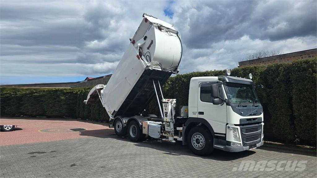 Volvo FM13 420 6x2 / Refuse Collection Truck / Garbage T Camiones de basura