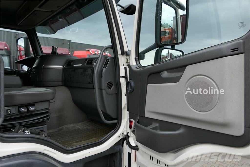 Volvo FM9-260 Box Truck / Leaf-Air Suspension / Analogue Chasis y suspención