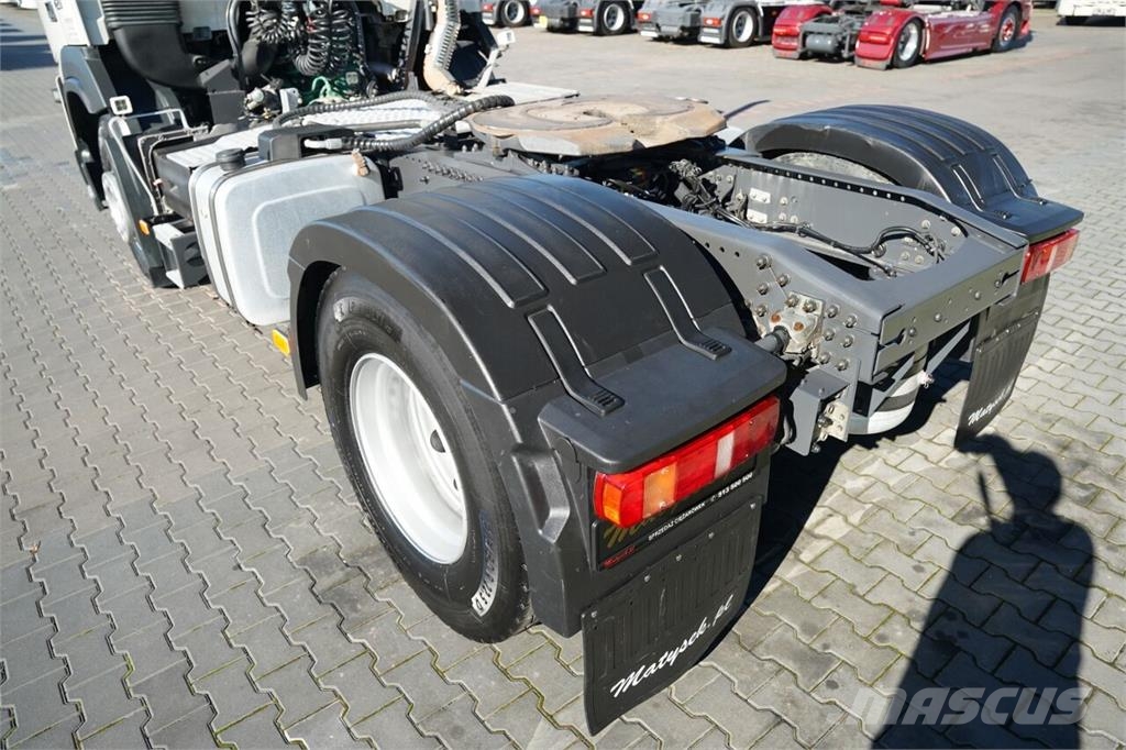 Volvo FMX 420 / HYDRAULIKA / NISKA KABINA / I-SHIFT / EU Nyergesvontatók