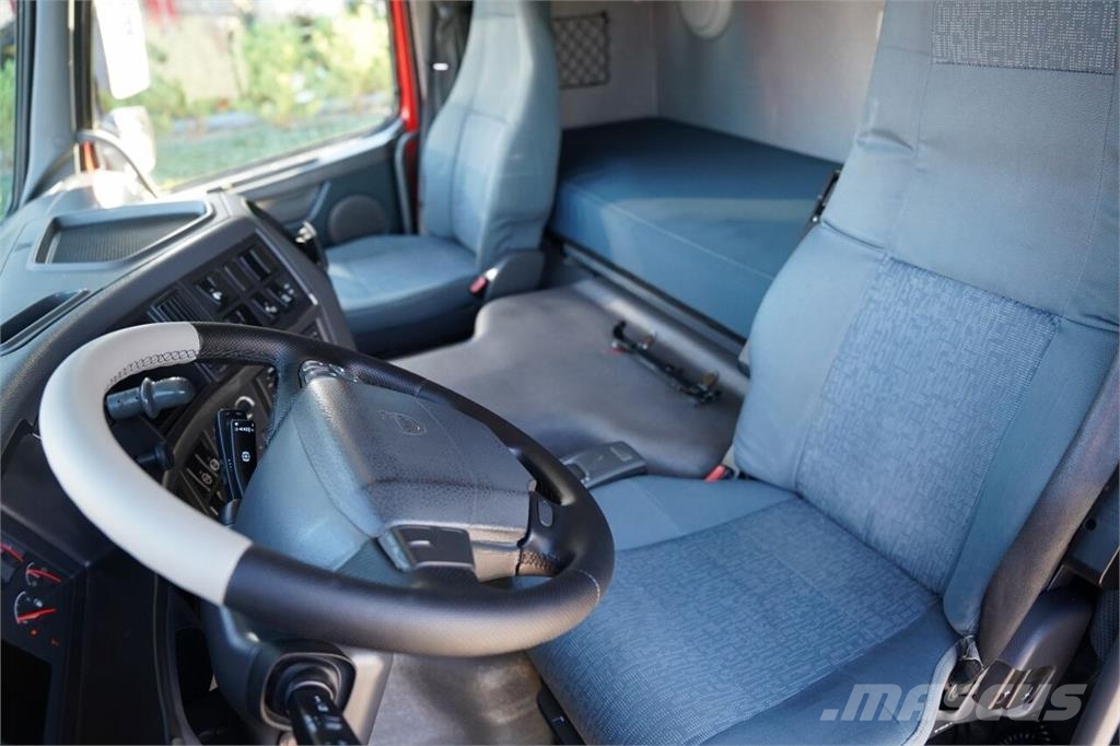 Volvo FMX 450 / HYDRAULIKA / I- SHIFT / EURO 5 Nyergesvontatók