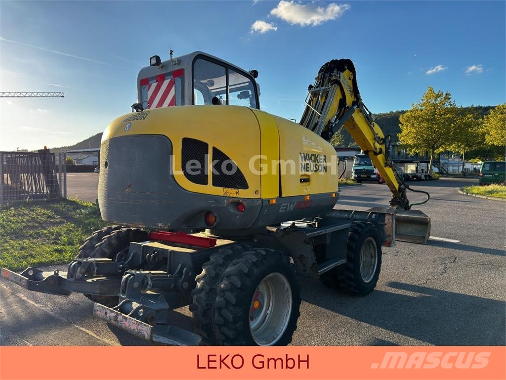 Wacker Neuson EW100 Mit Drei Löfffeln Mobilbagger