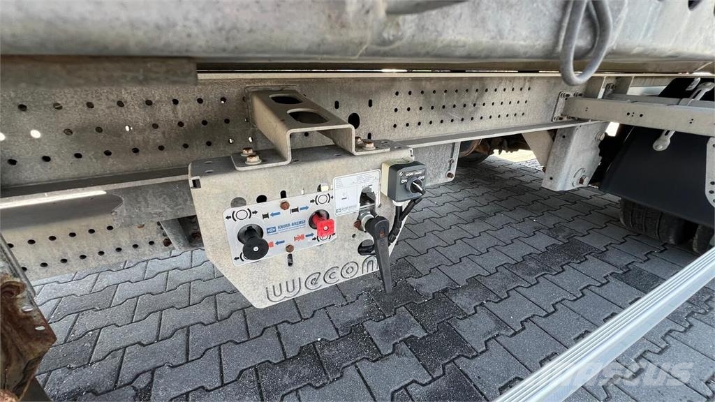 Wecon  Przyczepy firanki