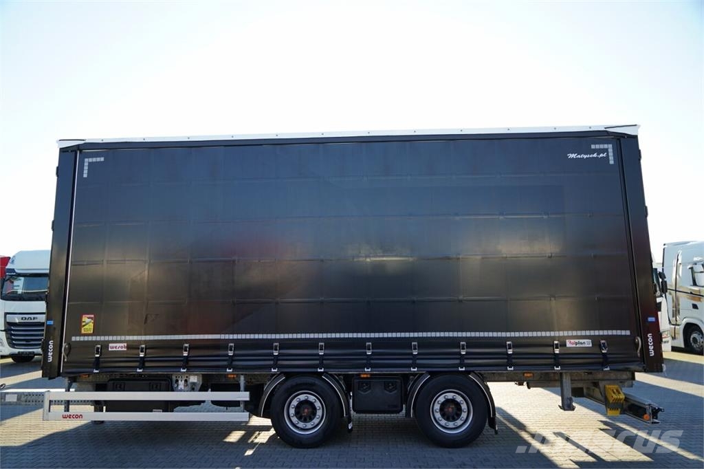 Wecon PRZYCZEPA - 7,7 M / TANDEM / PRZEJAZDOWA / ZAWIESI Remolques de caja de lona