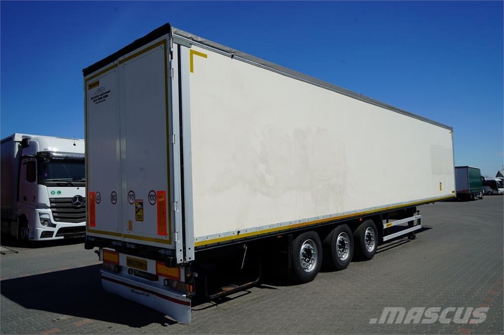 Wielton  Semirremolques con carrocería de caja