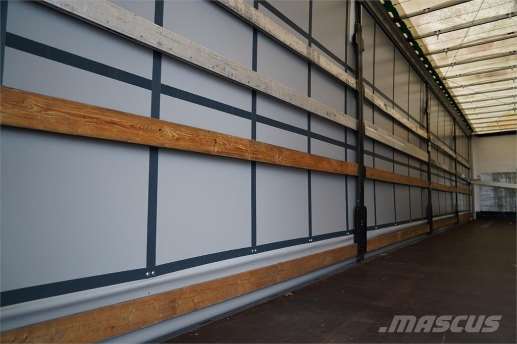 Wielton / FIRANKA / STANDARD / OŚ PODNOSZONA / Curtain sider semi-trailers