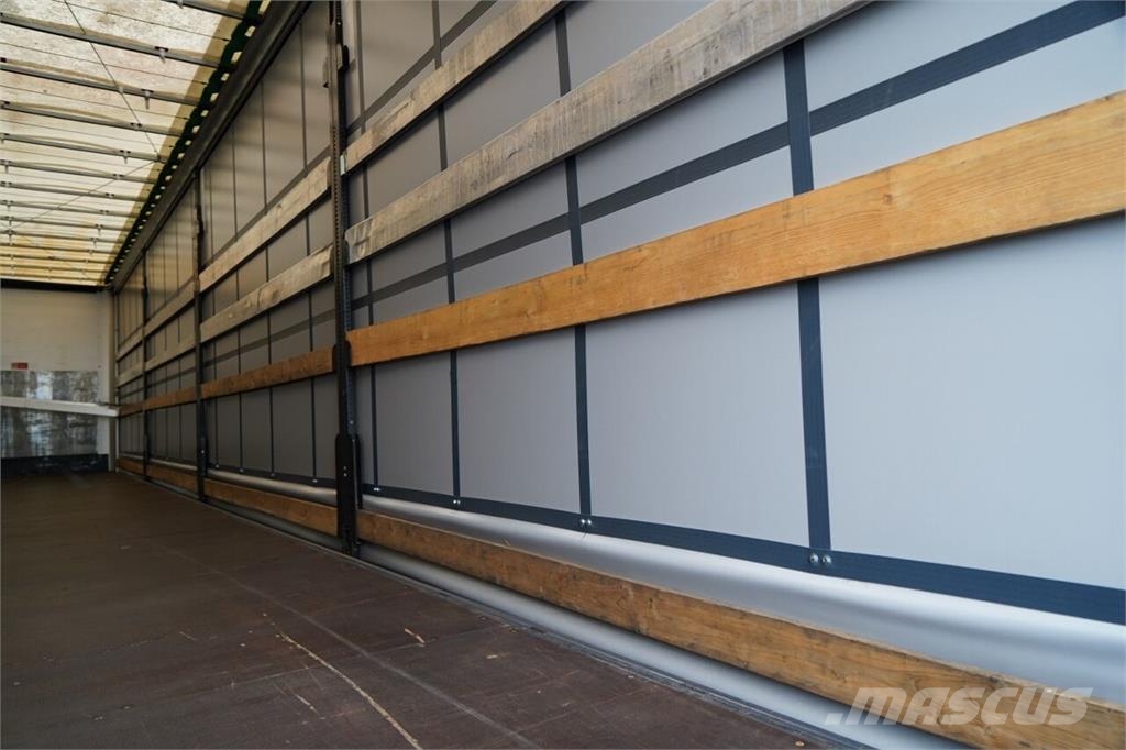 Wielton / FIRANKA / STANDARD / OŚ PODNOSZONA / Curtain sider semi-trailers