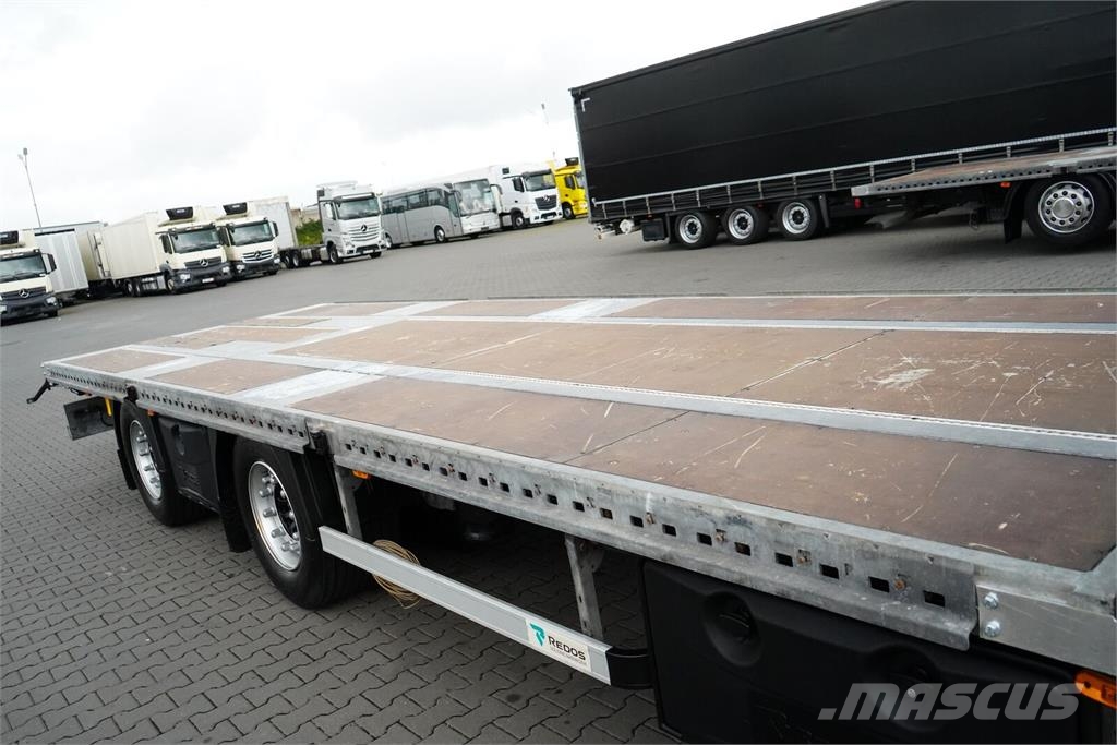 Wielton REDOS / TANDEM / PLATFORMA / DŁ. 7,7 M Oprijwagen