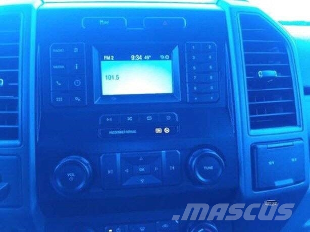 Ford F550 UTILITY BO Skříňová nástavba