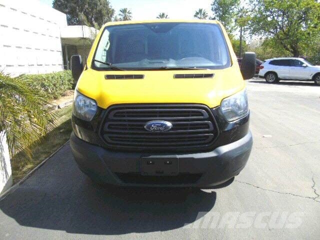 Ford TRANSIT 250 CAR Camion Fourgon
