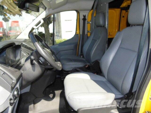 Ford TRANSIT 250 CAR Camion Fourgon