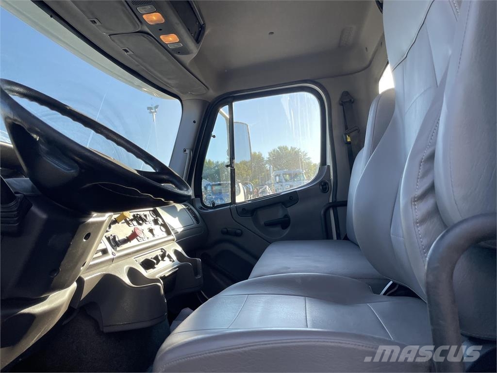 Freightliner 114SD 기타 트럭