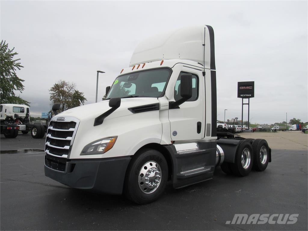 Freightliner Cascadia Day Cab Trekkvogner