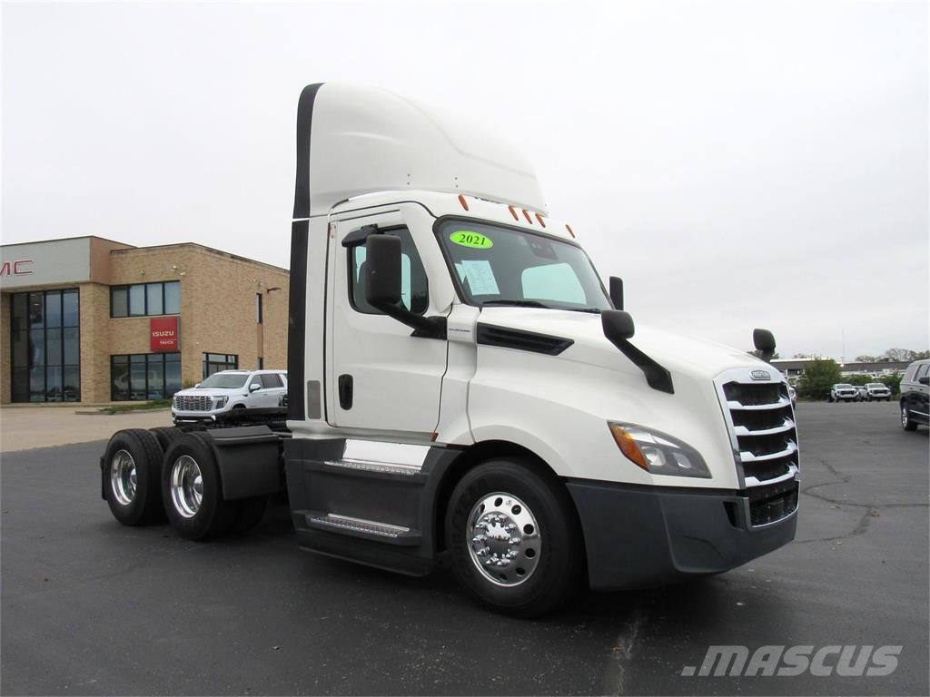 Freightliner Cascadia Day Cab Trekkvogner