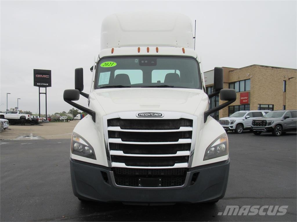 Freightliner Cascadia Day Cab Trekkvogner