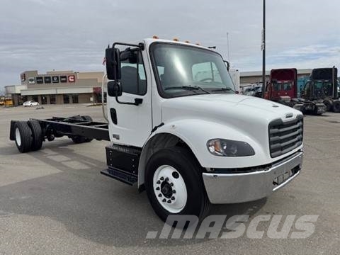 Freightliner M2 106 Prime Movers