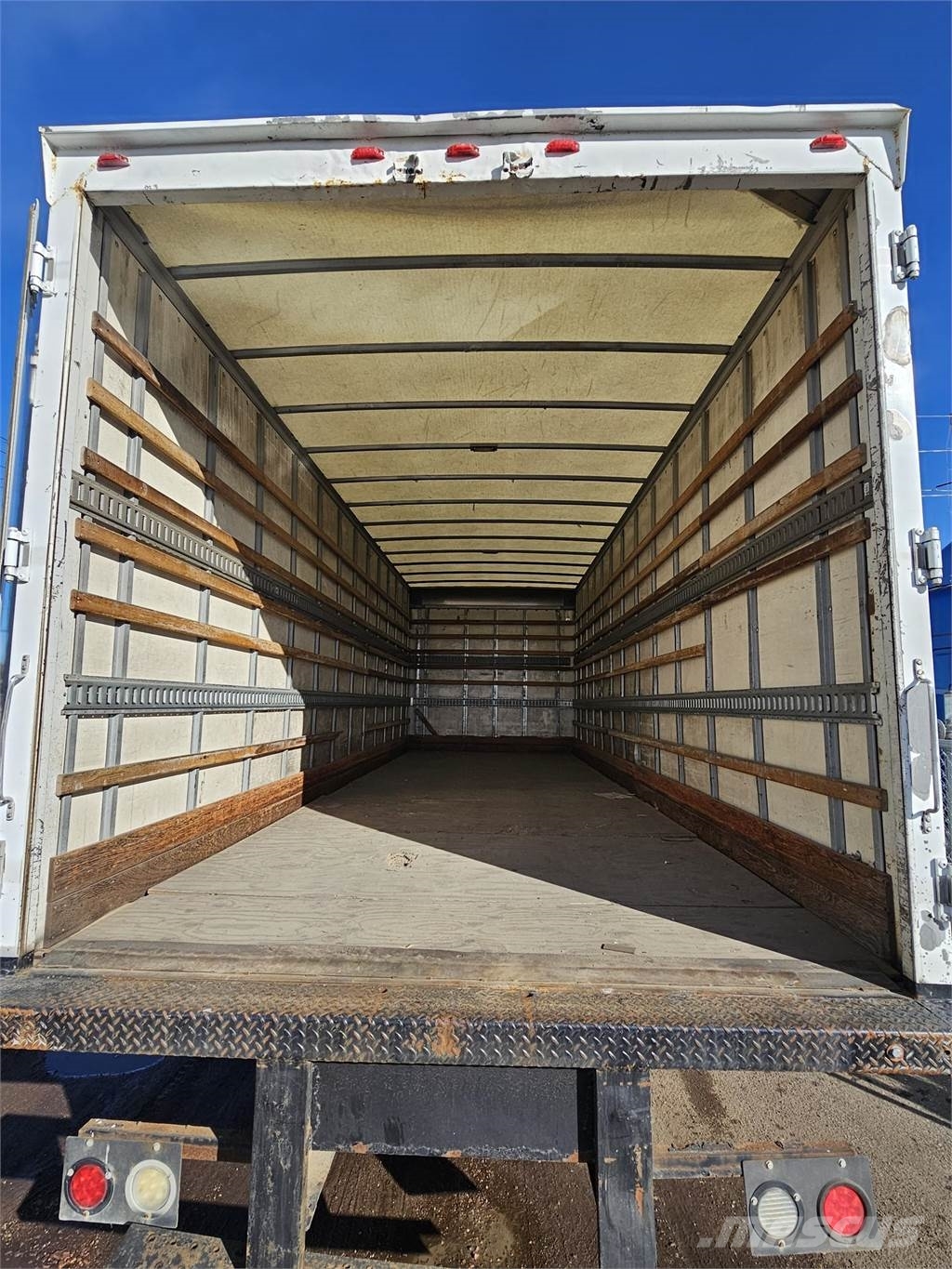 Freightliner M2 106 Prime Movers