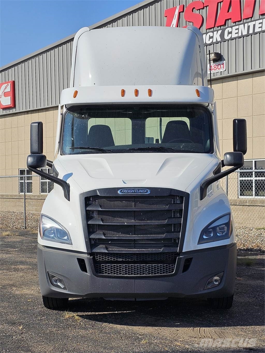 Freightliner PE116DC Dragbilar