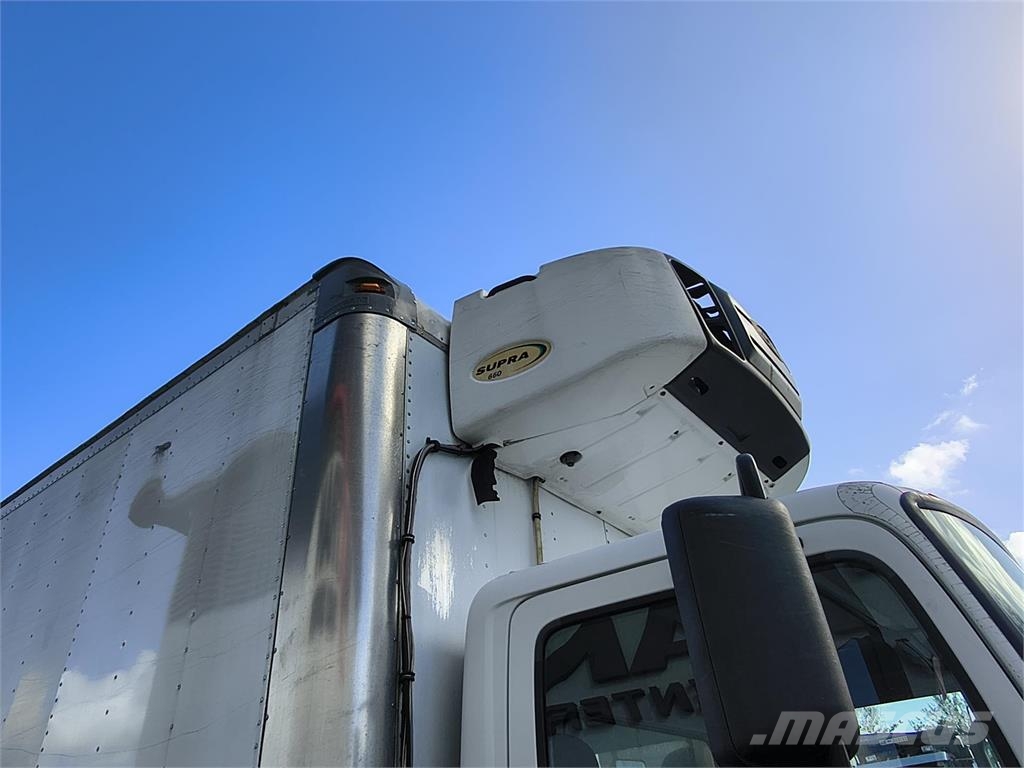 Hino 268 탑차 트럭
