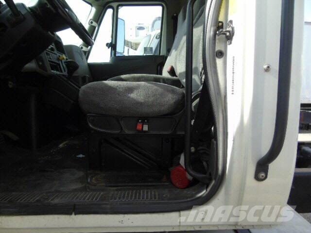 International 4300 C+C 平板车