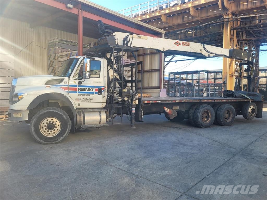 International 7600 Други