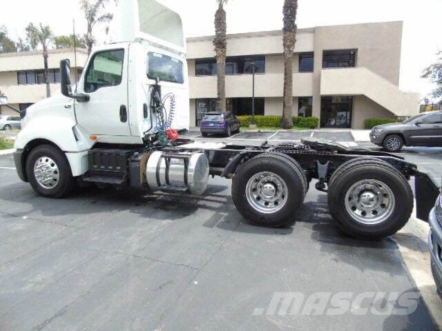 International LT625 3 AXLE N/ Prime Movers
