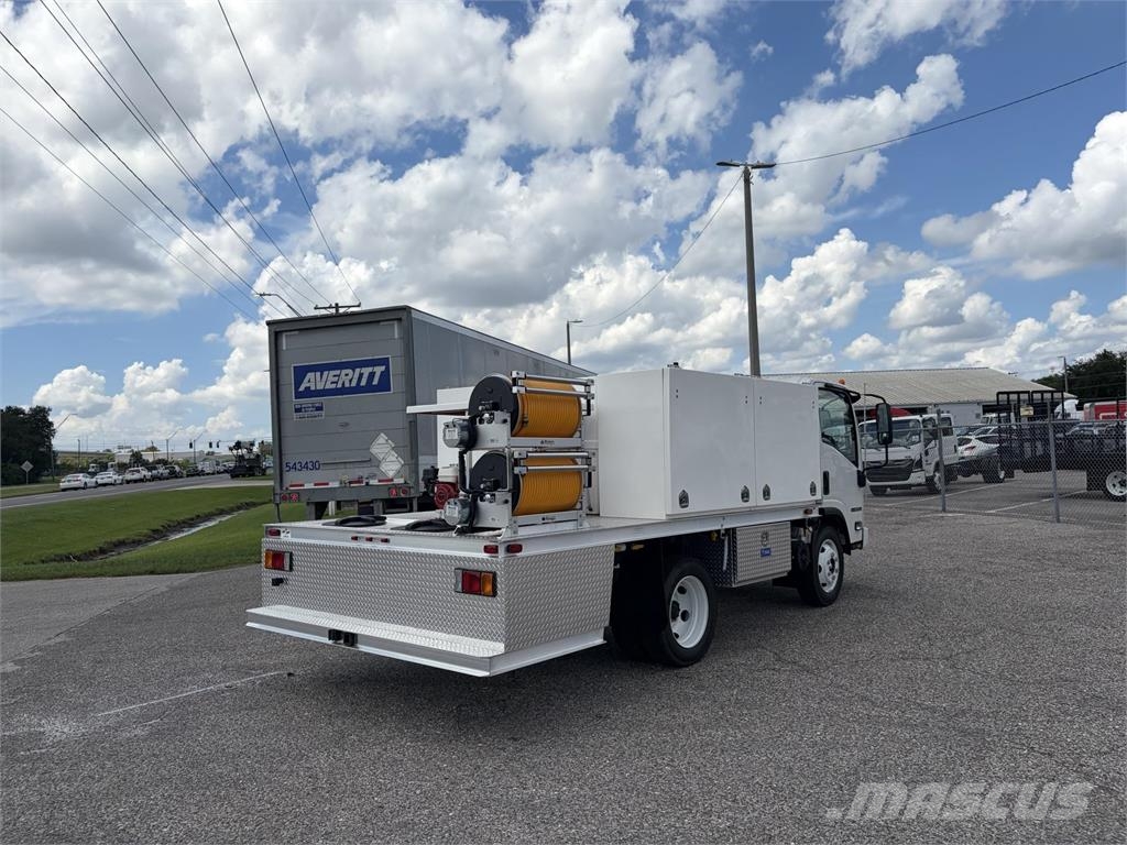 Isuzu NPR-1F104 Autotractoare