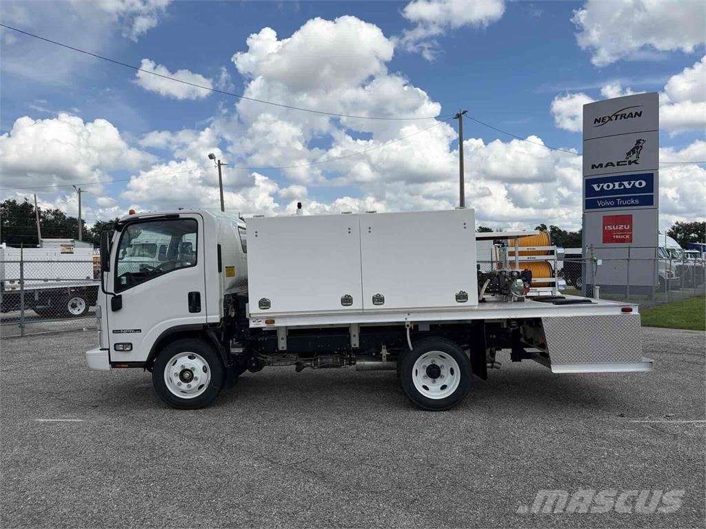 Isuzu NPR-1F104 Autotractoare